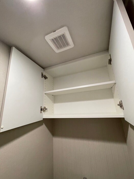 物件内観写真12　(収納)
