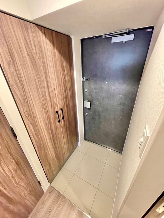 物件内観写真22　(玄関)