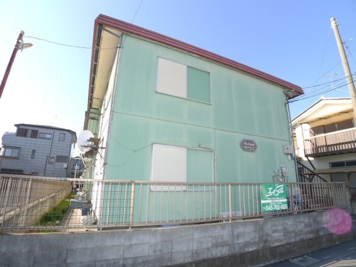 物件外観写真3　(エントランス部分)