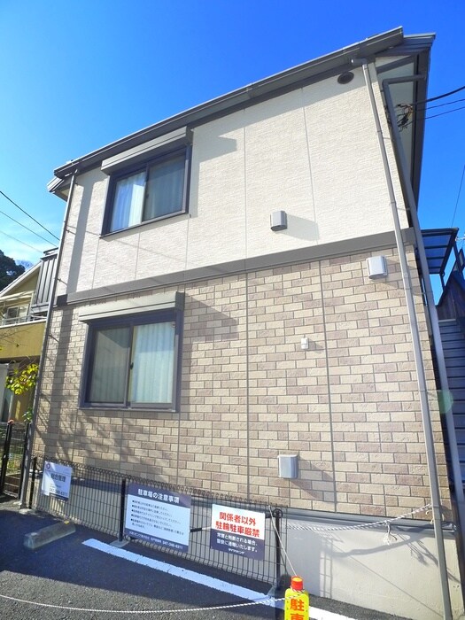 物件外観写真2　(建物設備)