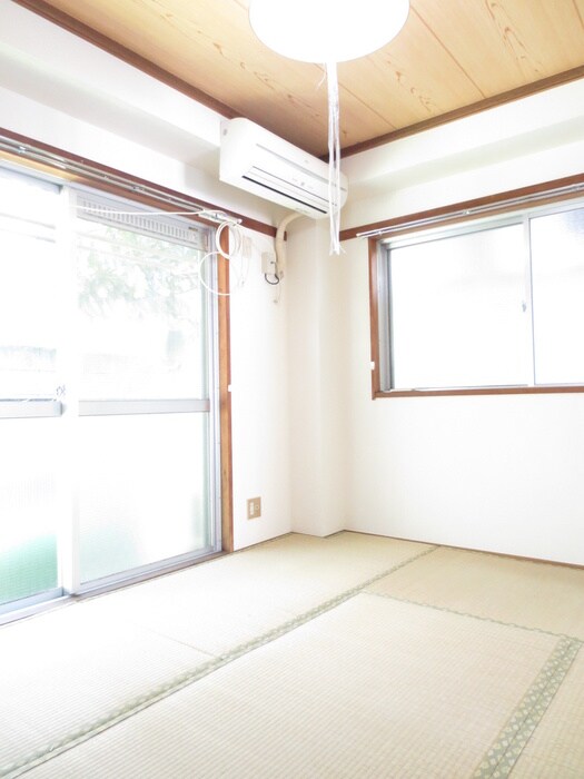 物件内観写真9　(居室)