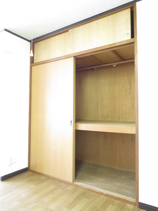 物件内観写真15　(収納)