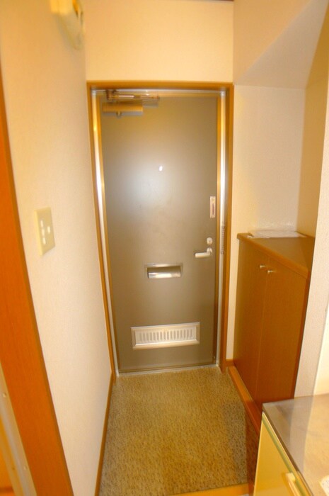 物件内観写真15　(靴箱)