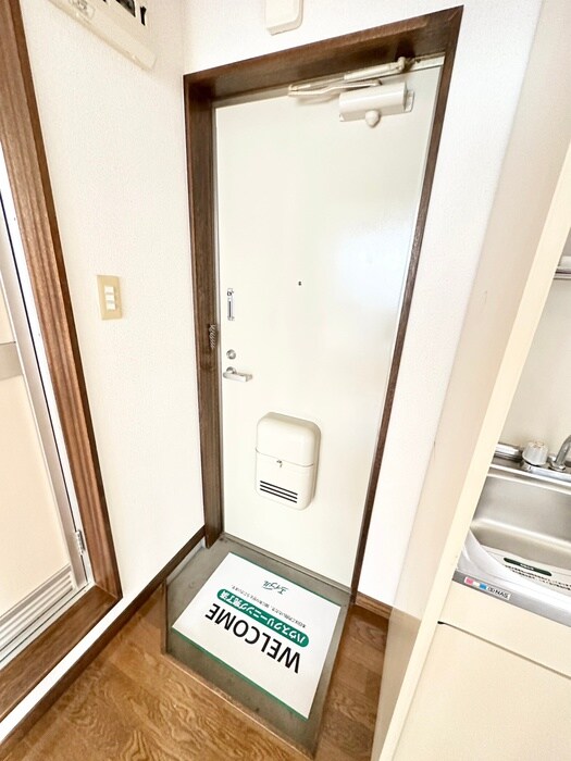 物件内観写真22　(玄関)