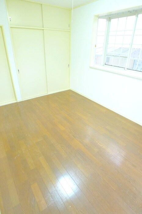 物件内観写真10　(居室)