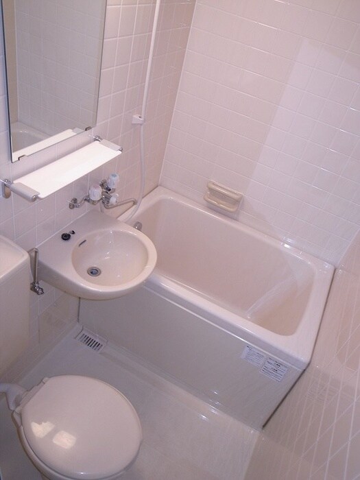 物件内観写真5　(バス／シャワールーム等)