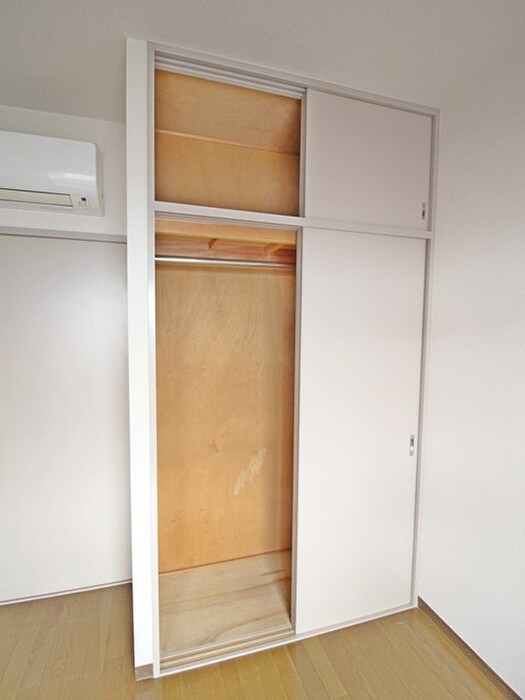 物件内観写真13　(収納)