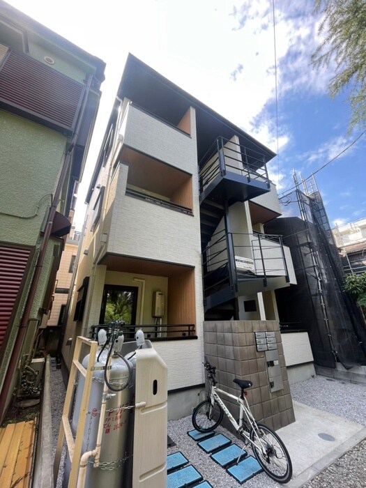 物件外観写真1　(外観写真)