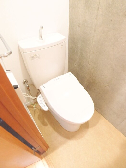 物件内観写真15　(トイレ)