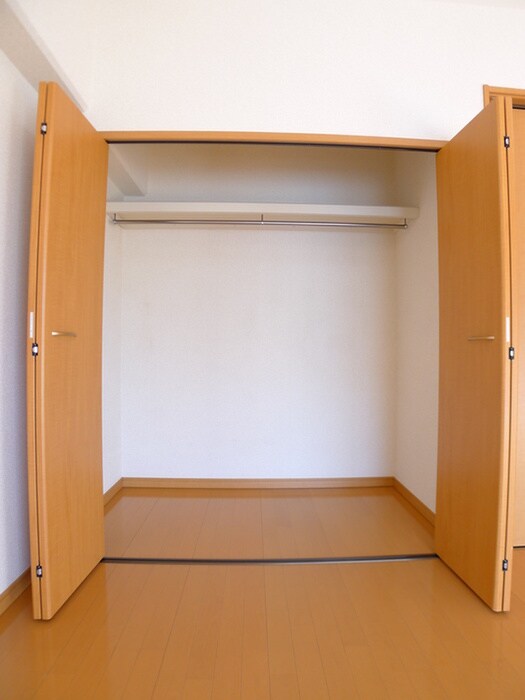 物件内観写真10　(収納)