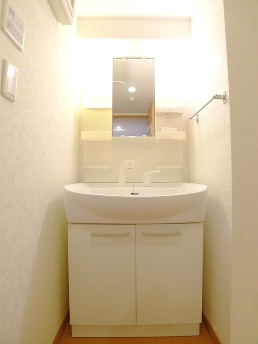 物件内観写真11　(洗面)