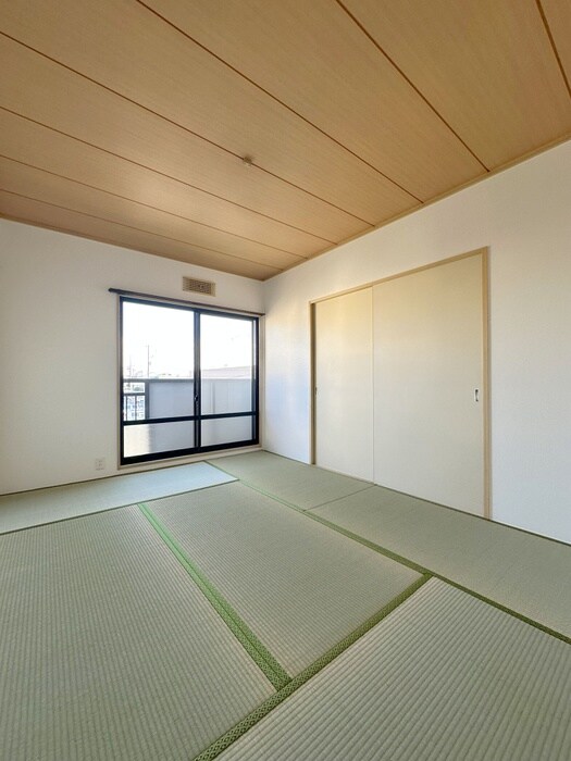 物件内観写真9　(居室)