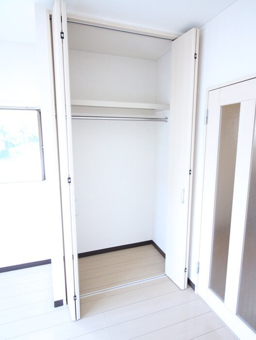 物件内観写真8　(収納)
