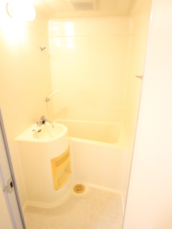 バス／シャワールーム等