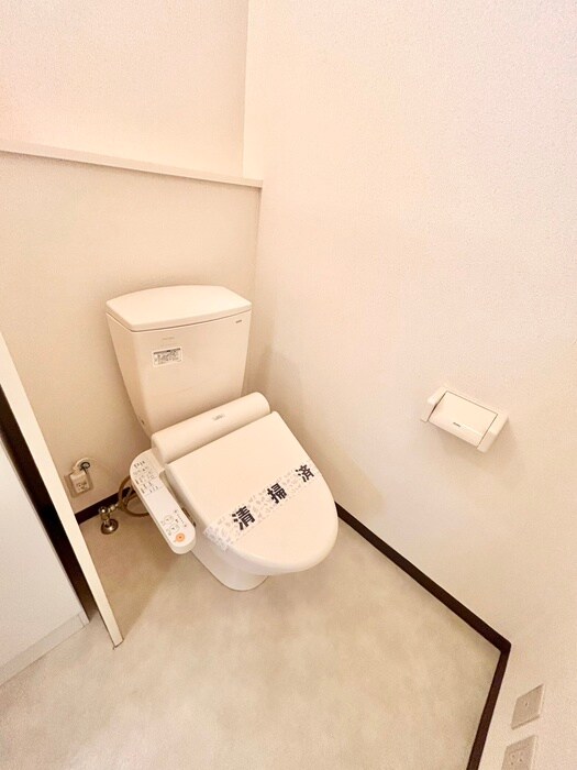 物件内観写真14　(トイレ)