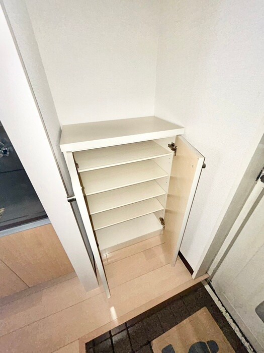 物件内観写真20　(靴箱)