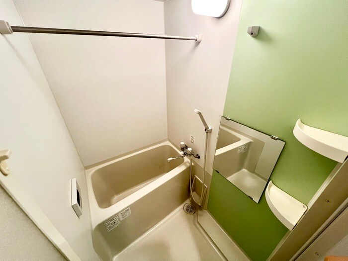 物件内観写真12　(バス／シャワールーム等)