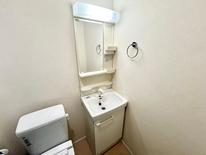 物件内観写真13　(洗面)