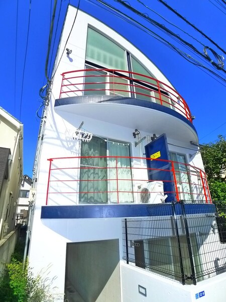 パレット外観写真