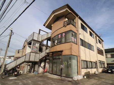 杉本ビル外観写真