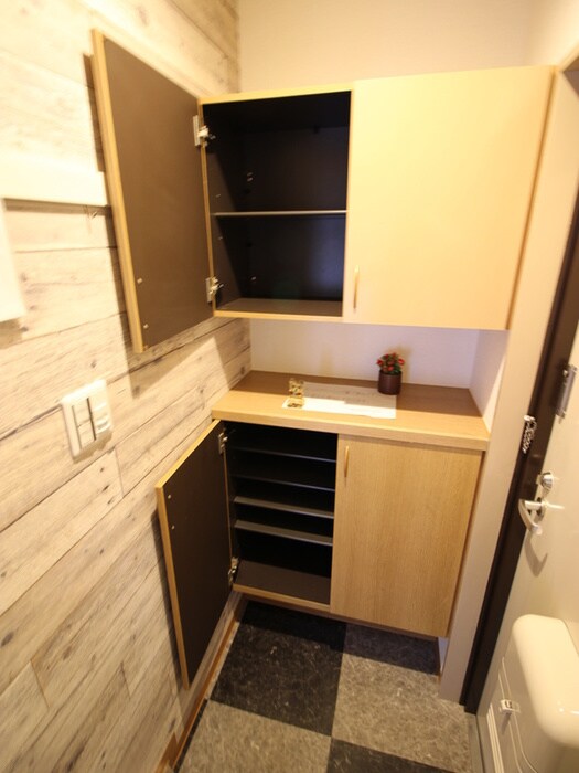 物件内観写真18　(靴箱)