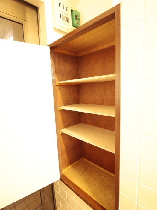 物件内観写真17　(靴箱)