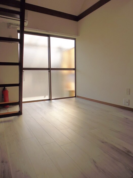 物件内観写真19　(居室)