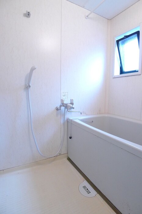 物件内観写真8　(バス／シャワールーム等)