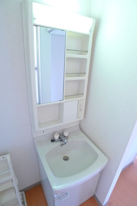 物件内観写真10　(洗面)