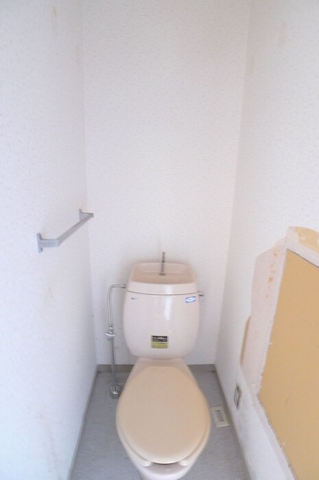 物件内観写真15　(トイレ)