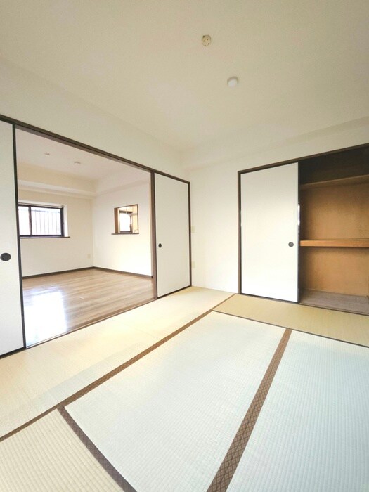 物件内観写真18　(居室)