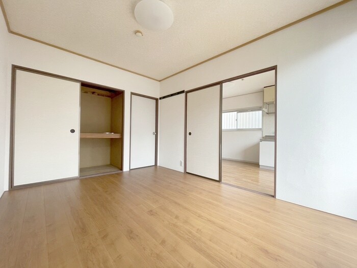 物件内観写真7　(居室)