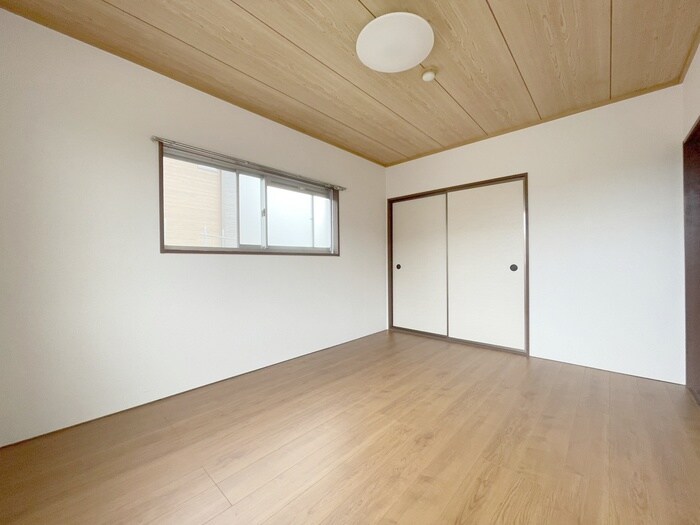 シャトル　ホワイトの居室