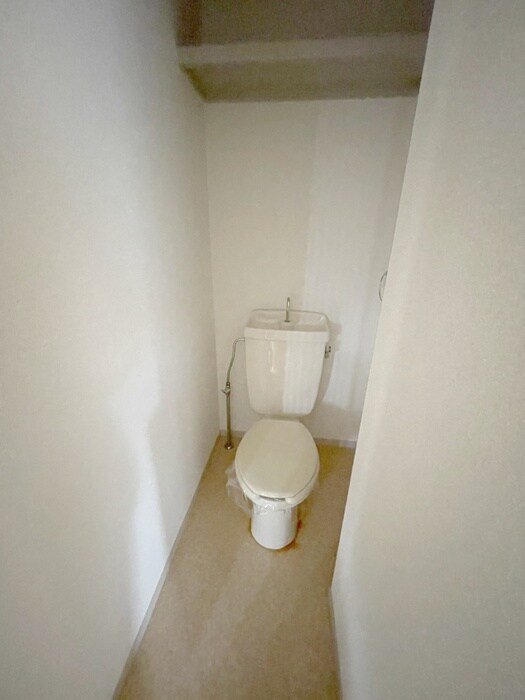 物件内観写真14　(トイレ)