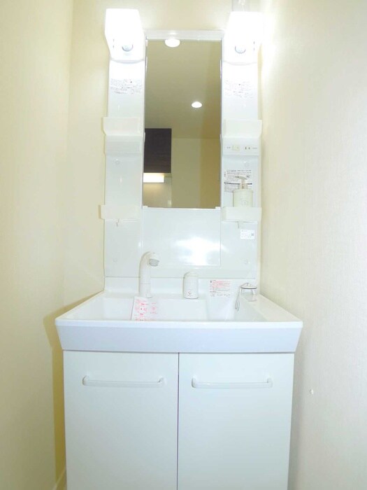 物件内観写真14　(洗面)