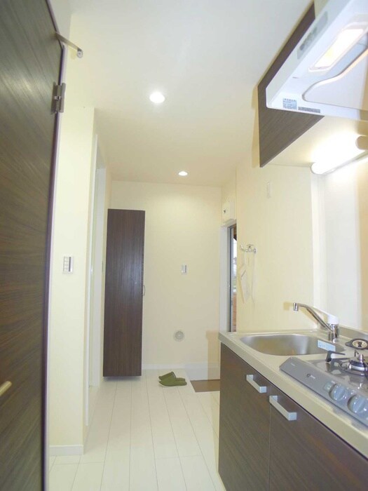 物件内観写真20　(廊下)