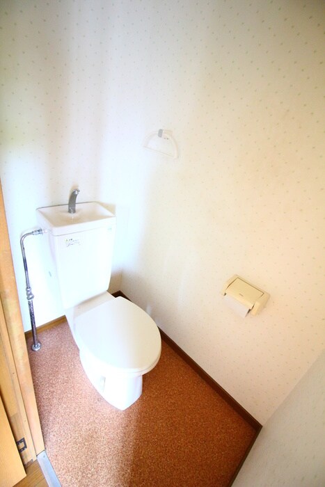 物件内観写真11　(トイレ)