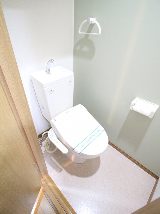 物件内観写真12　(トイレ)