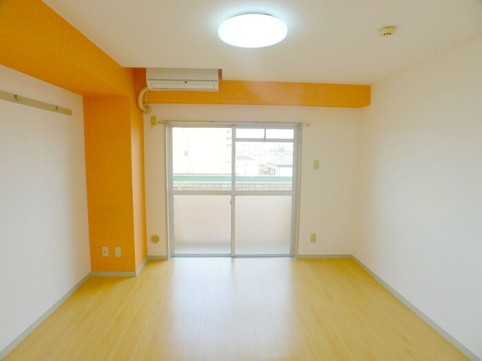 物件内観写真9　(居室)