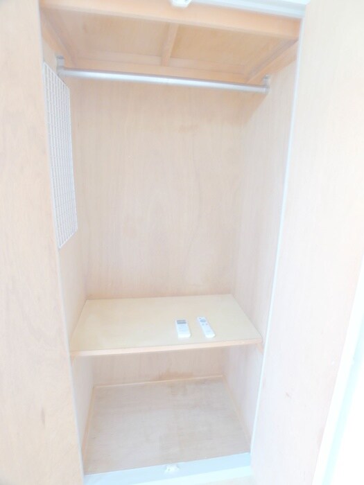物件内観写真11　(収納)