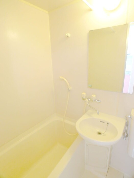 物件内観写真13　(バス／シャワールーム等)