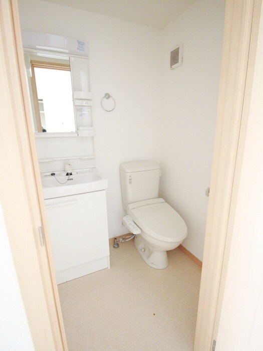 物件内観写真13　(洗面)