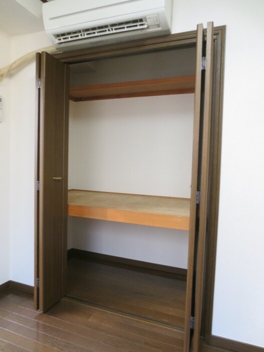 物件内観写真9　(収納)