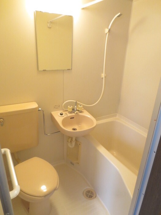 物件内観写真13　(バス／シャワールーム等)