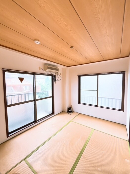 物件内観写真8　(居室)