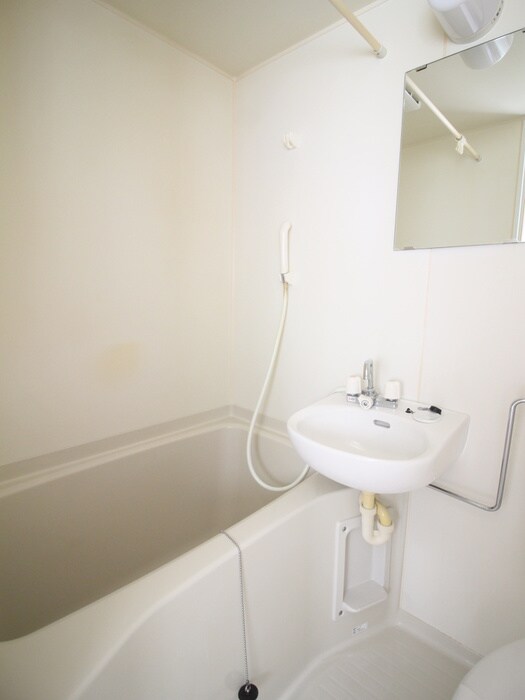 物件内観写真13　(バス／シャワールーム等)