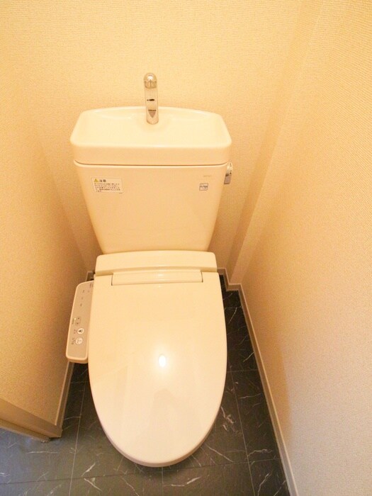 物件内観写真12　(トイレ)