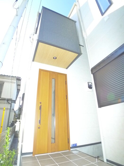 物件外観写真1　(外観写真)