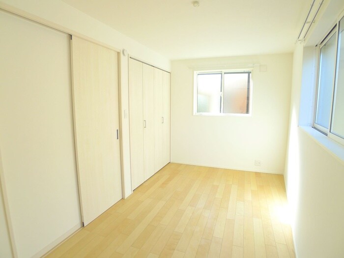 物件内観写真22　(居室)