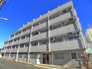 パレ・ドール高砂(１０４）外観写真